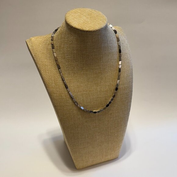 8 Assorted Silver Necklaces - Picture 13 of 16